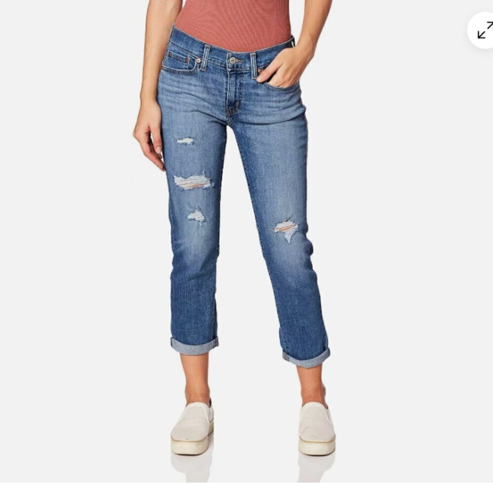 Levi's Women's New Boyfriend Jeans, Hawaii Blue, Relaxed Tapered NWT